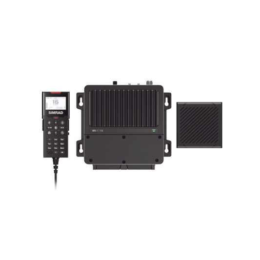 Radio Marina Simrad VHF / Homologación DSC Clase D / Microteléfonos 8 (4 Inalámbricos, 4 Cable) / Altavoces Externos 4 / Conectividad NMEA 0183 y NMEA 2000 / Receptor GPS Integrado / Función Track Buddy
