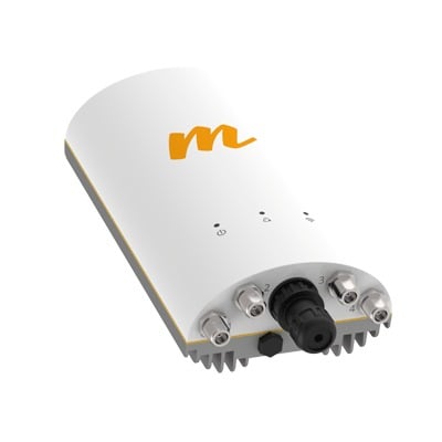 A5C Punto de Acceso de 1.5 Gbps / MU-MIMO 4x4 / 4.9-6.4 GHz / 4 Conectores N-hembra / Hasta 100 clientes concurrentes / Incluye POE y cable de alimentación / Soporta monitoreo en la nube