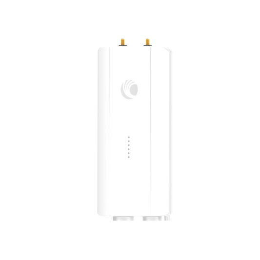 C060940C121C - 2 Gbps /ePMP FORCE4600C para PTP de alto Desempeño / Wi-Fi 6E / 2 Gbps / 5725 - 7125 MHz / Conectorizado / Con puerto SFP+ / Incluye PoE y Cable de alimentación