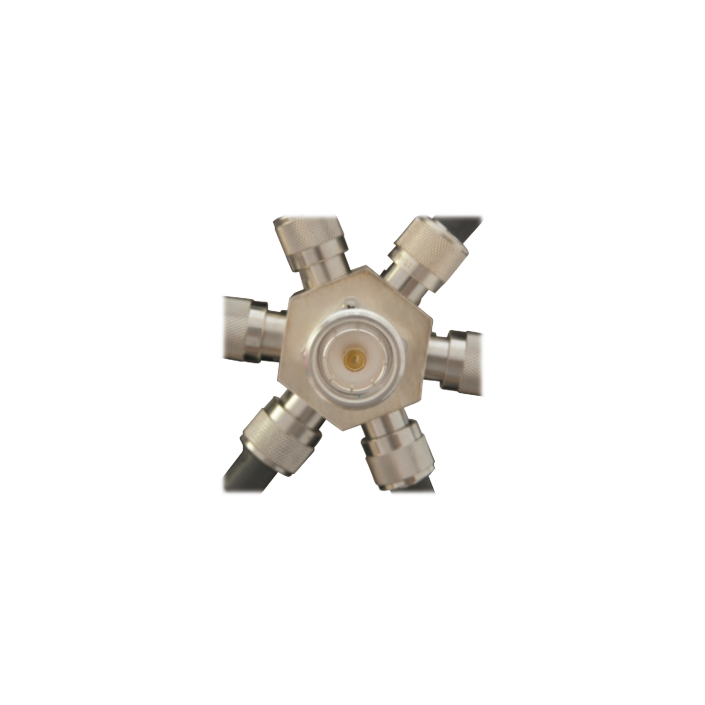 Opción para la salida de Antena de Conector DIN 7-16 Hembra para los Combinadores SPD-2219-XX ó DB-4368.