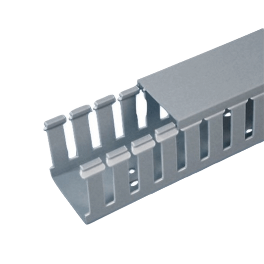 FC1X3LG2 - Canaleta Ranurada de PVC con Tapa, Tipo F, 32 mm de Ancho, 79.2 mm de Alto y 2 m de Largo, Color Gris