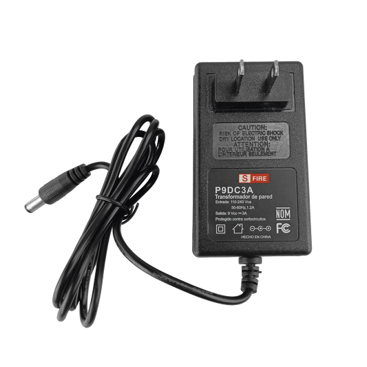 P9DC3A 9 Vcc / 3 A / Adaptador de voltaje / Voltaje de Entrada de 100-240 Vca / Para Usos Múltiples / Video Vigilancia, Acceso, Asistencia, Alarmas, Etc.