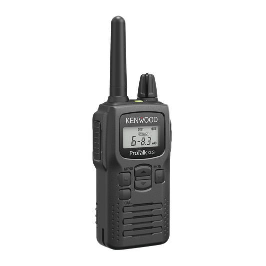 PKT-300K - Radio portátil UHF 450-470 MHz, 2 W, 16 canales, Resistente a Golpes MIL-STD-810, manos libres VOX. Incluye antena, batería, cargador y clip