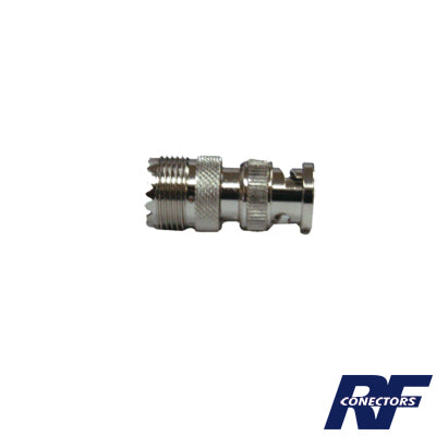 RFB-1136 - Adaptador en Linea para 50 Ohm, Conector BNC Macho-UHF Hembra (SO-239), Níquel/ Oro/ Delrin.