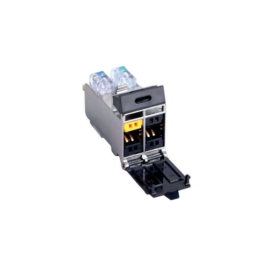 T7F-01-1 - Jack Tera Categor�a 7A, con Puerta Protectora, para Aplicaciones de Servicios Compartidos, Color Negro