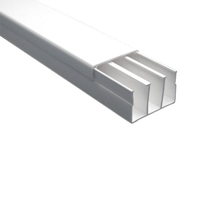 TEK-62-ST - Canaleta sin troquel con tapa color blanco de PVC auto extinguible, 40 x 62 tramo 2.5m (6301-01251)